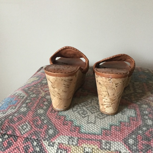 WEDGE sandals. - Picture 3 of 10